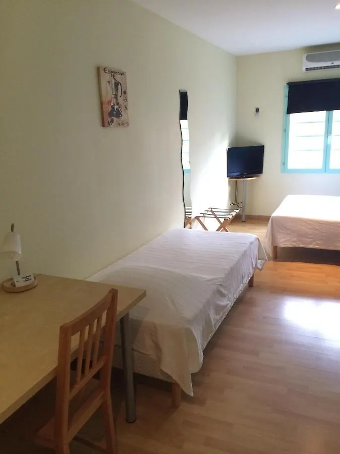 In Jungle Hotel Chassagny Γαλλία