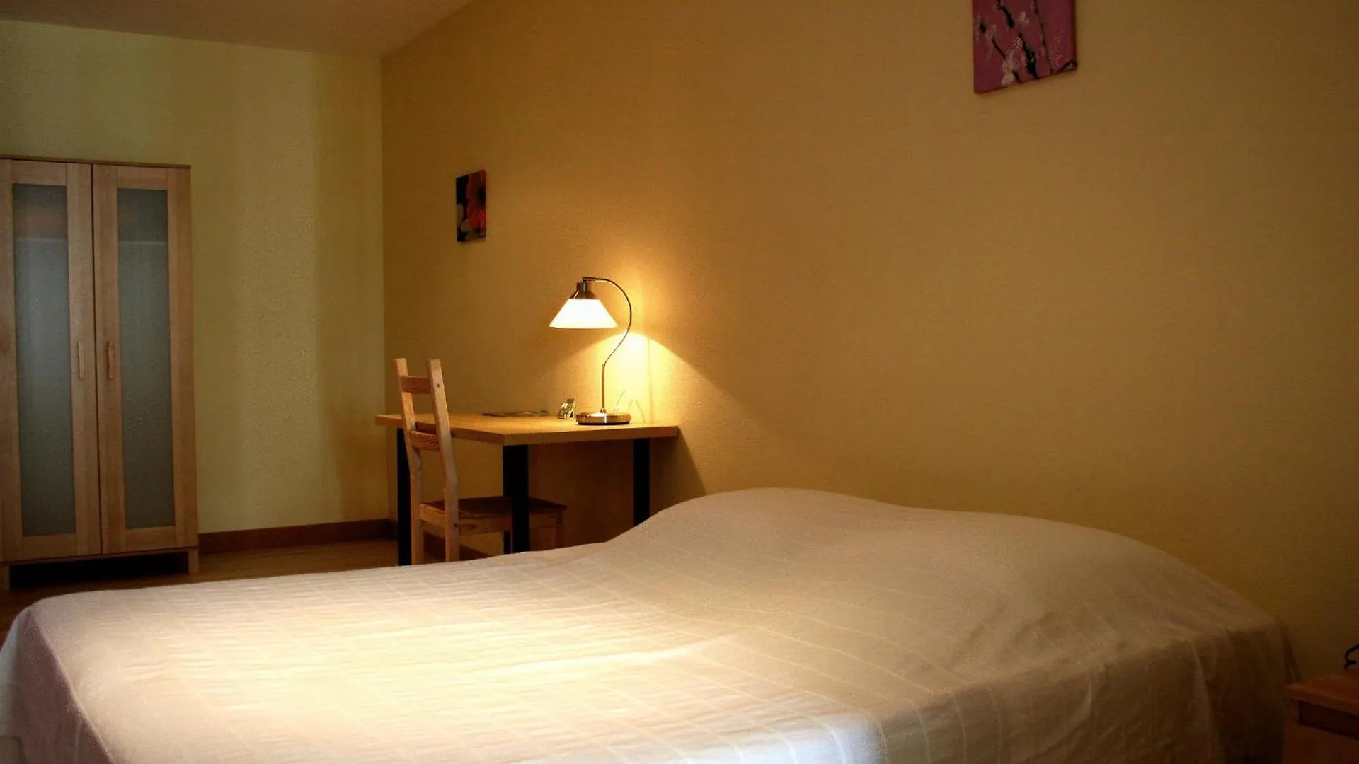 In Jungle Hotel Chassagny 2*,