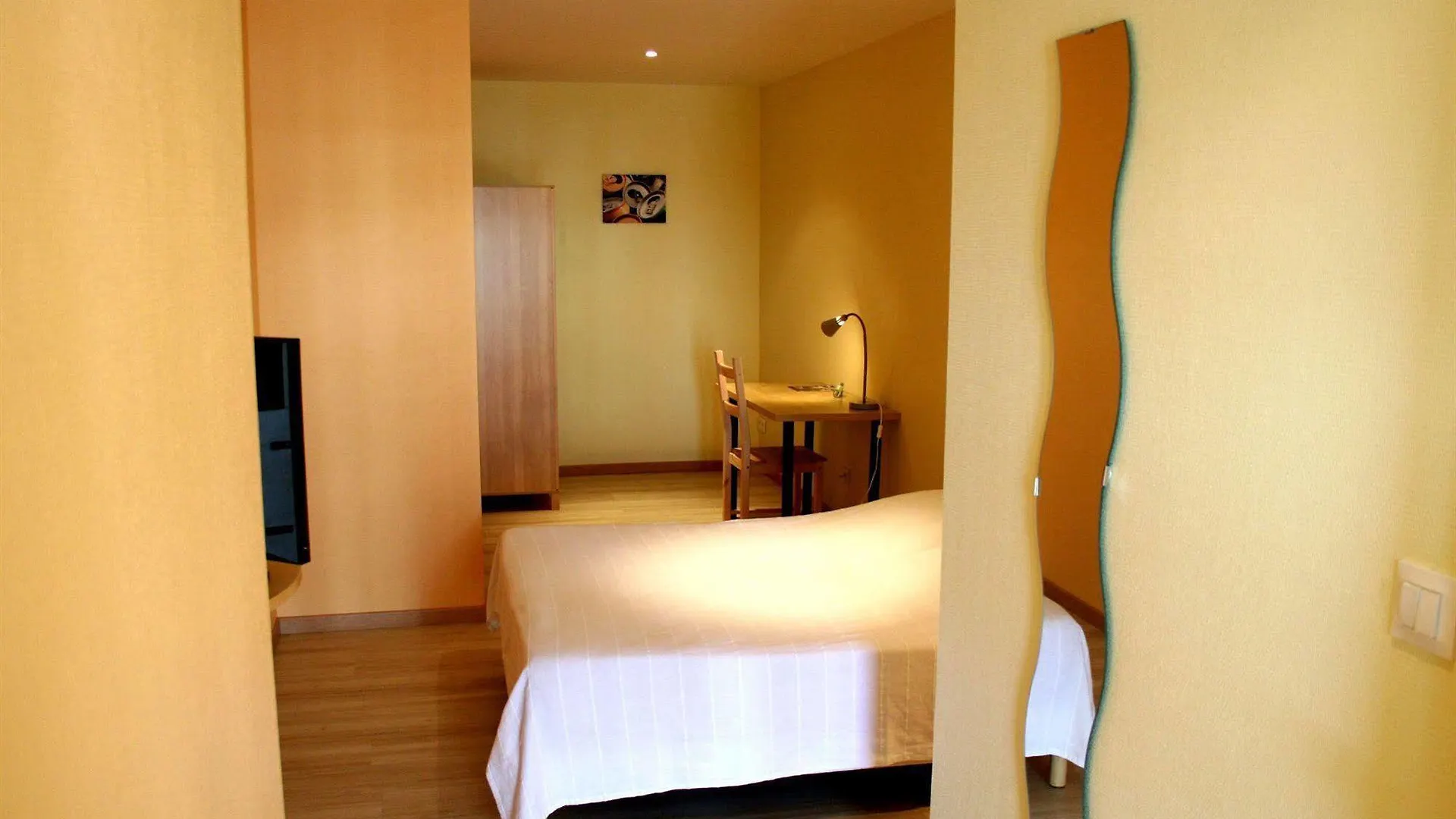 In Jungle Hotel Chassagny